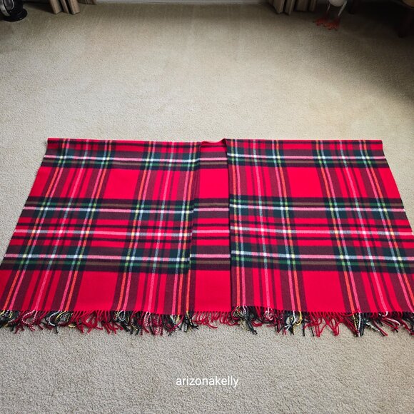 Vineyard Vines Merino Wool Tartan Wrap Red Plaid Soft - Picture 2 of 16